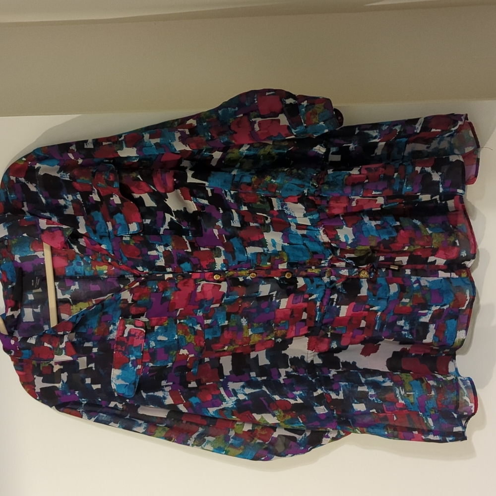 Pattered retro blouse